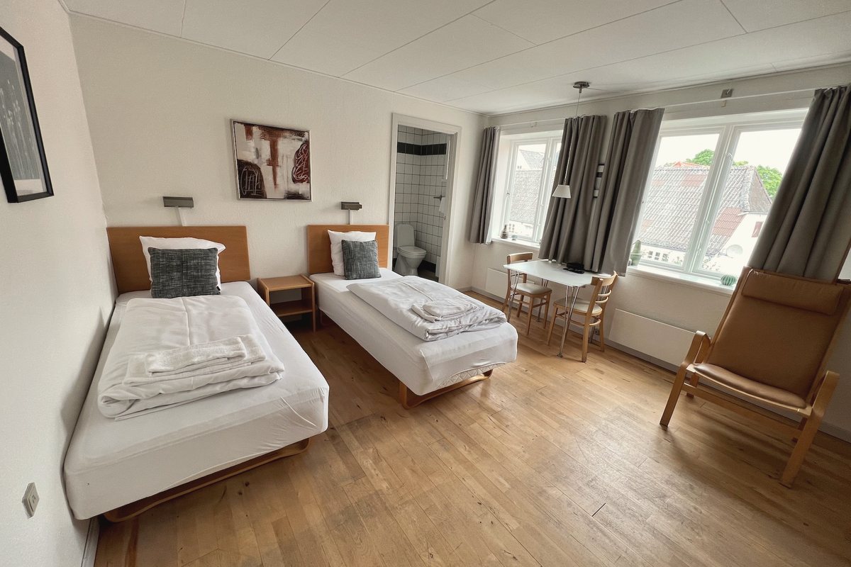Dobbeltværelse med to enkeltsenge på Marsk Hotellet